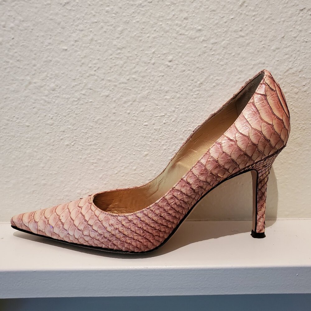 Iridescence Pink Snakeskin pumps
